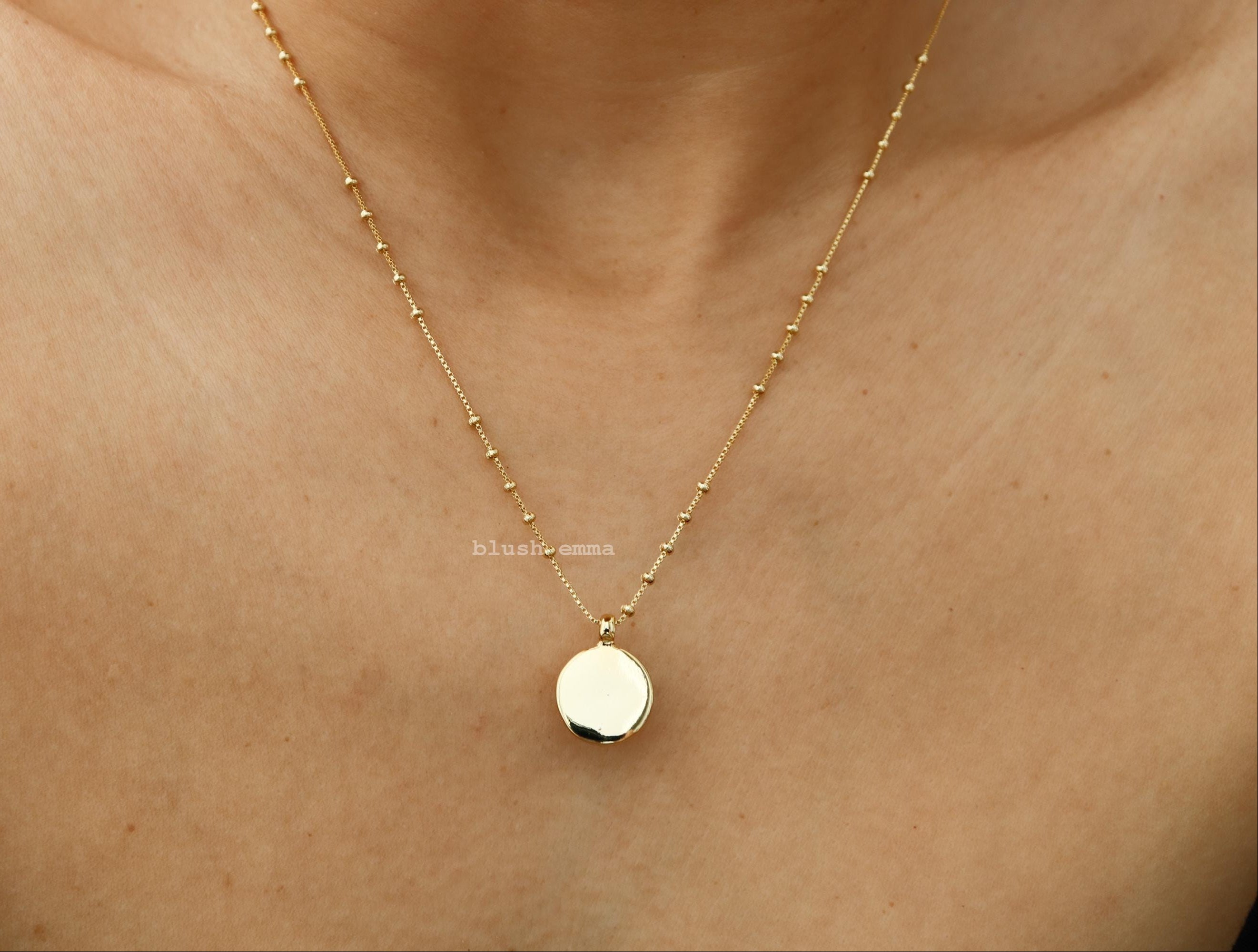 Blushemma Dainty Smooth Coin Pendant Necklace with spaced Satellite pattern chain. Dipped in gold, perfect gift for her