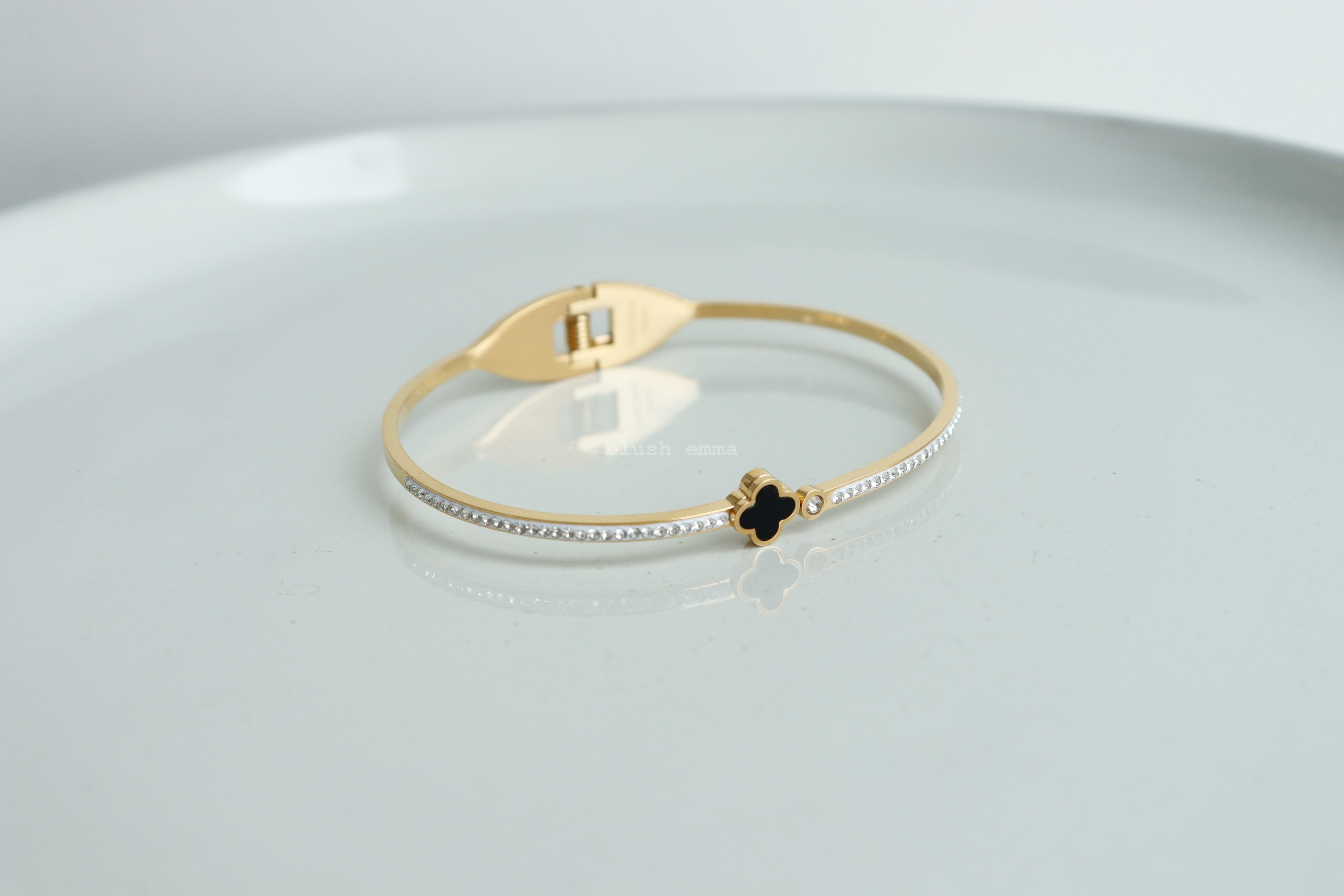 Dainty Clover Rhinestone Studded Bangle Bracelet