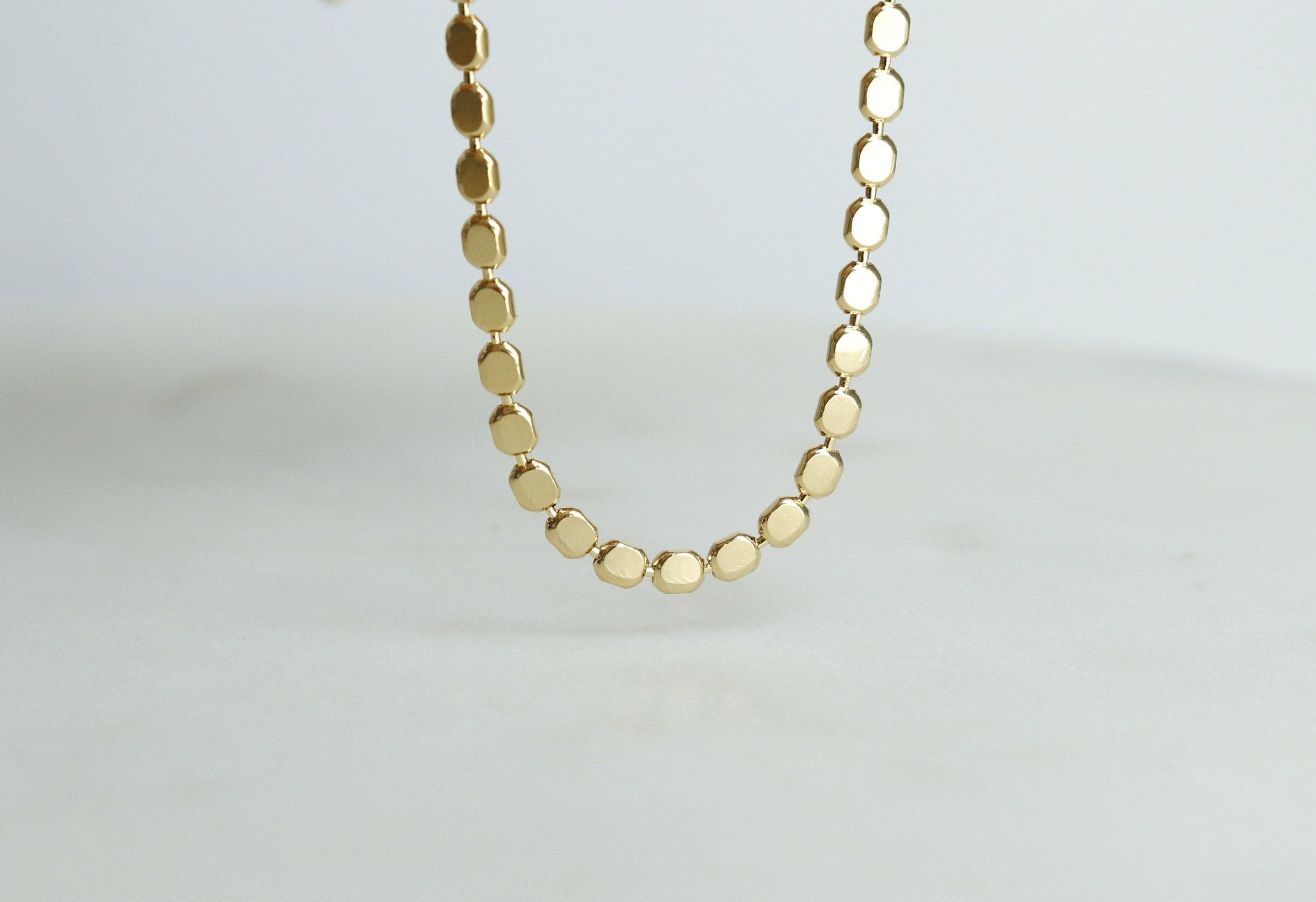 Dainty Disc Chain Necklace