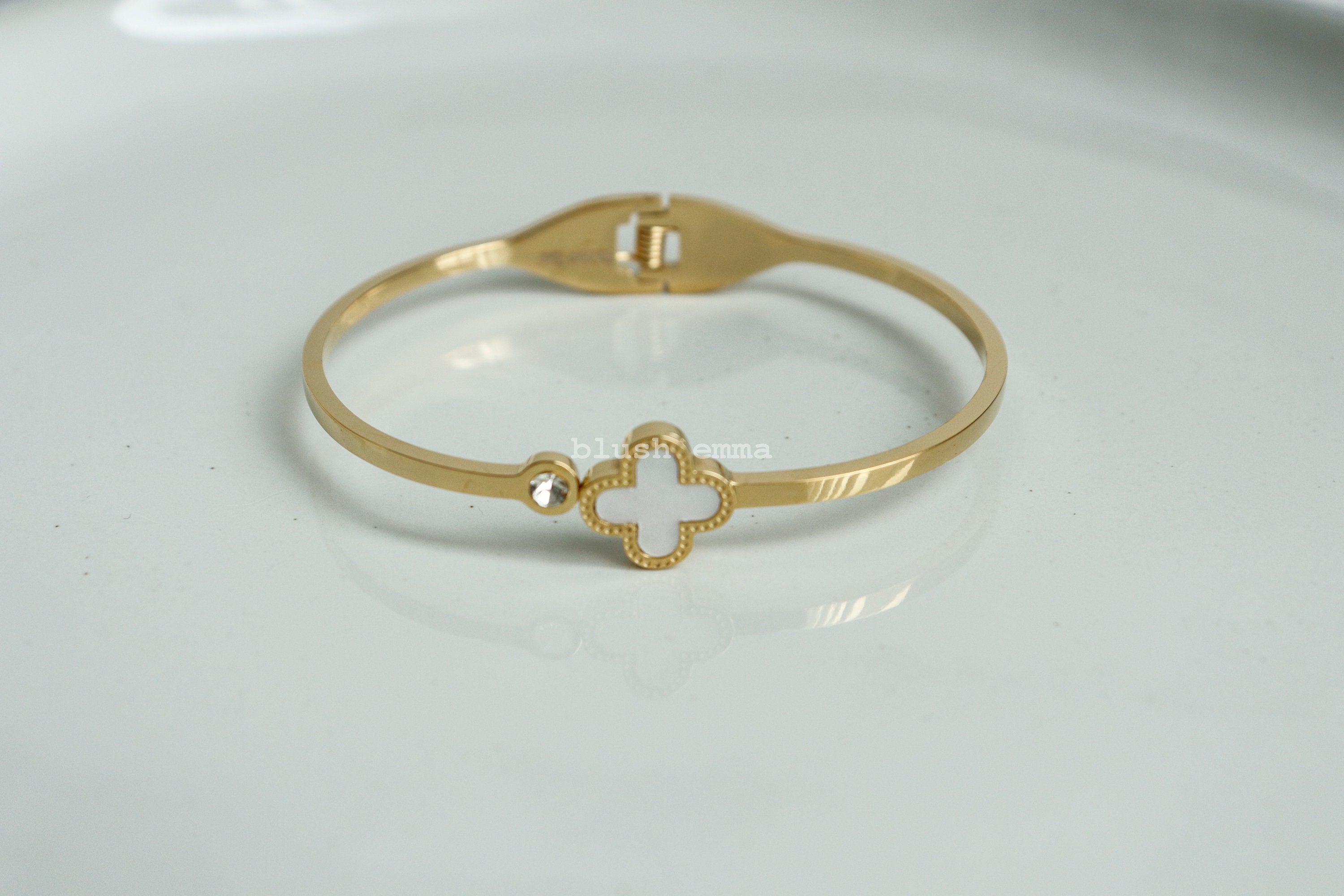 Mother of Pearl Clover with Accent Cubic Spring Bangle Bracelet