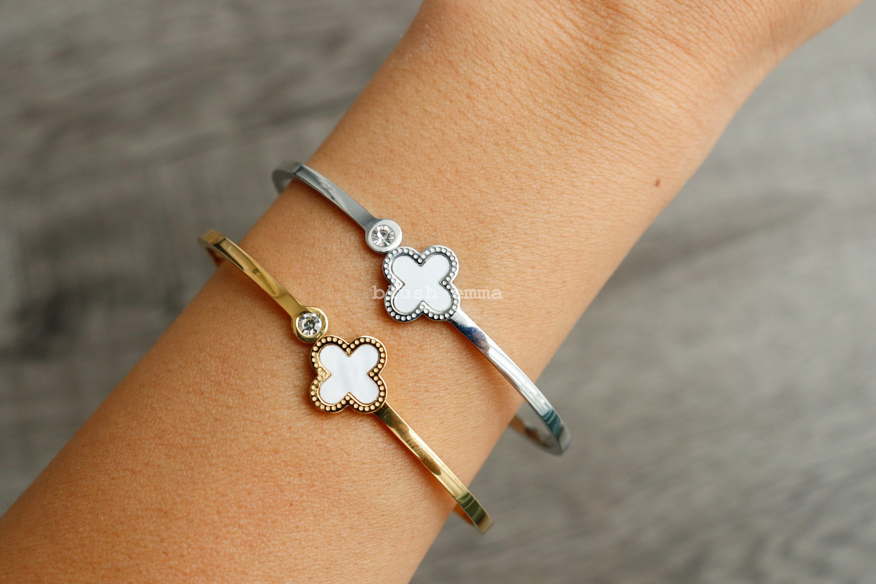 Mother of Pearl Clover with Accent Cubic Spring Bangle Bracelet