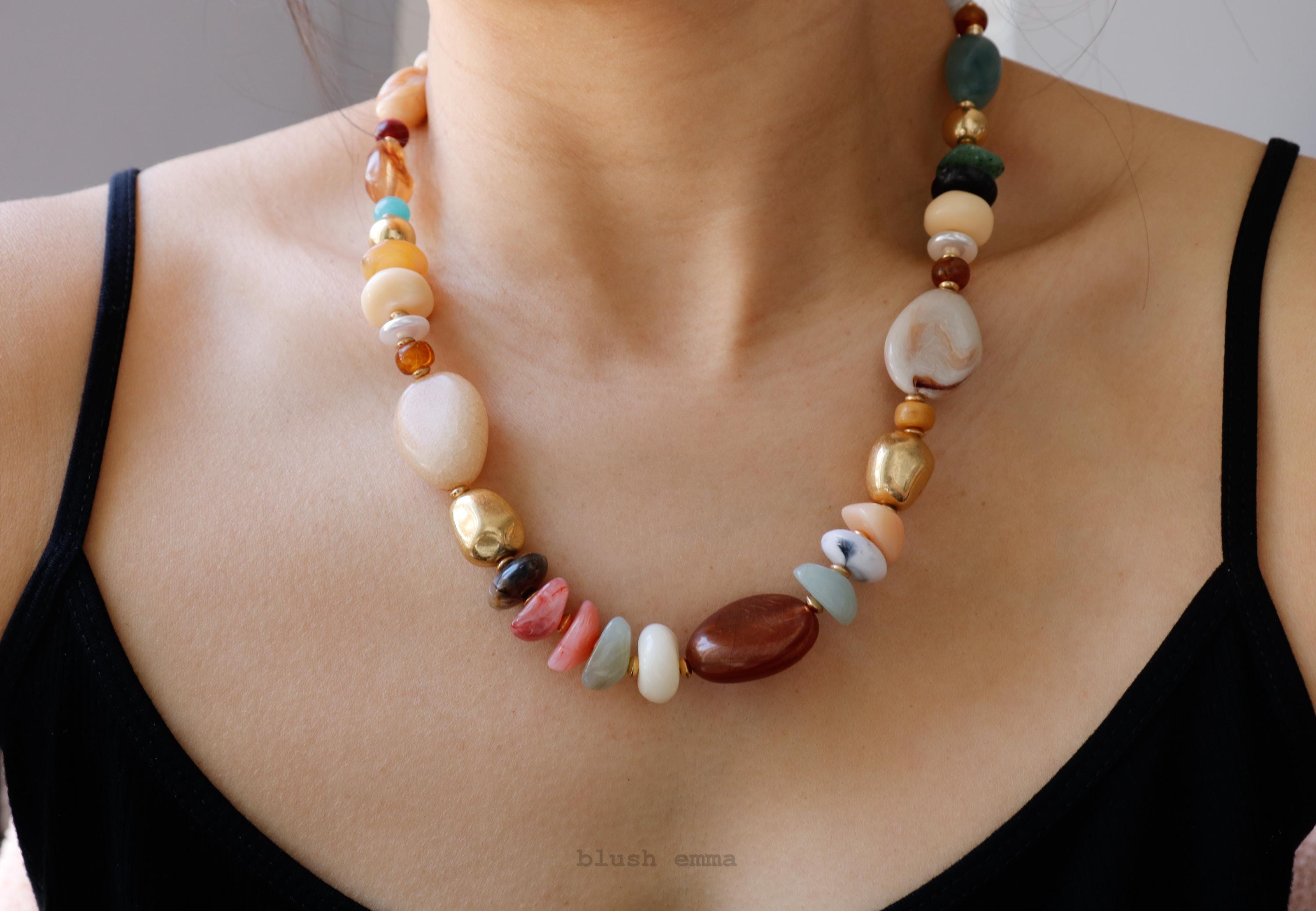 Blushemma Chunky, Mixed Color with Cream Point Beaded Necklace