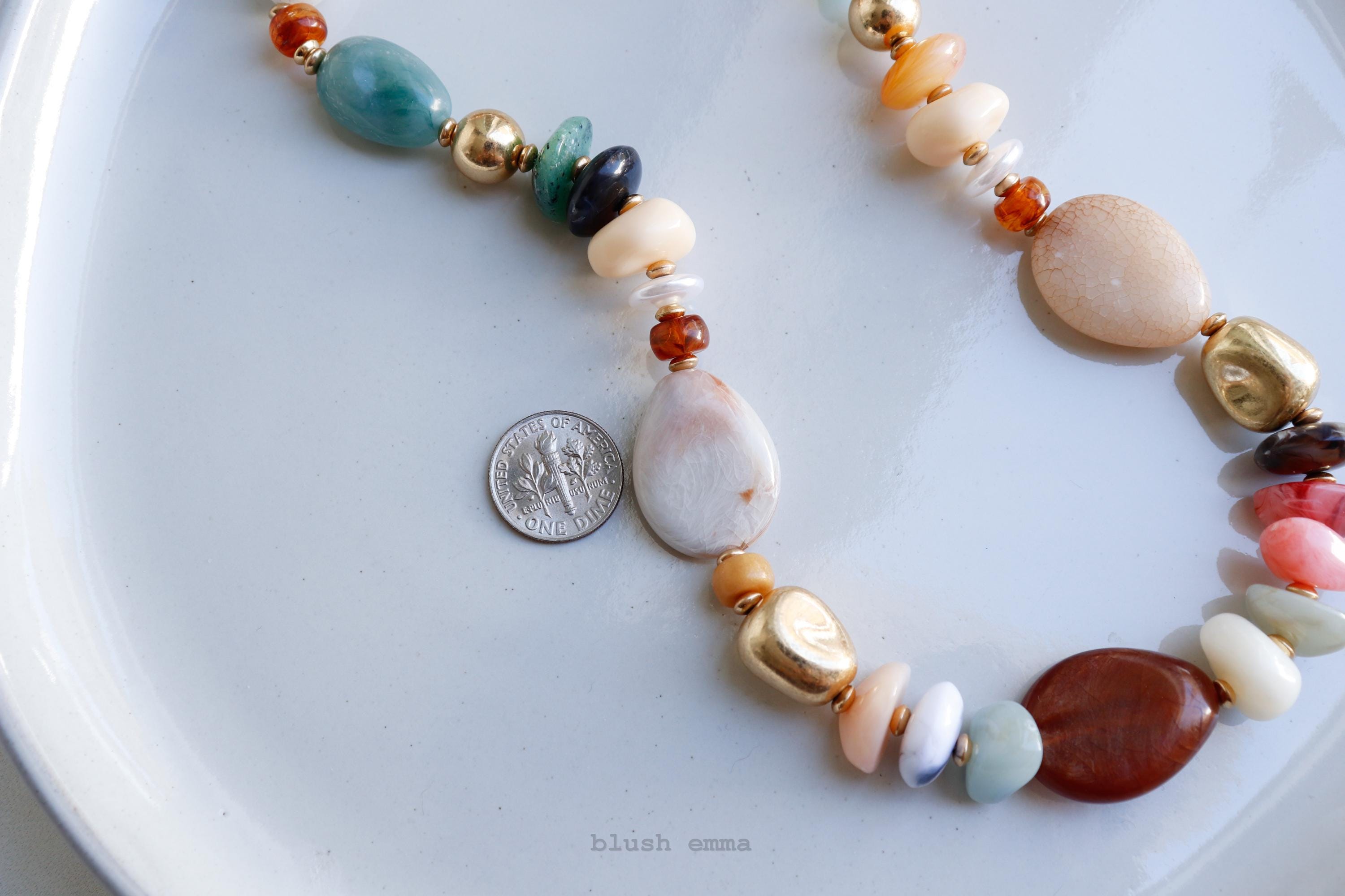 Blushemma Chunky, Mixed Color with Cream Point Beaded Necklace