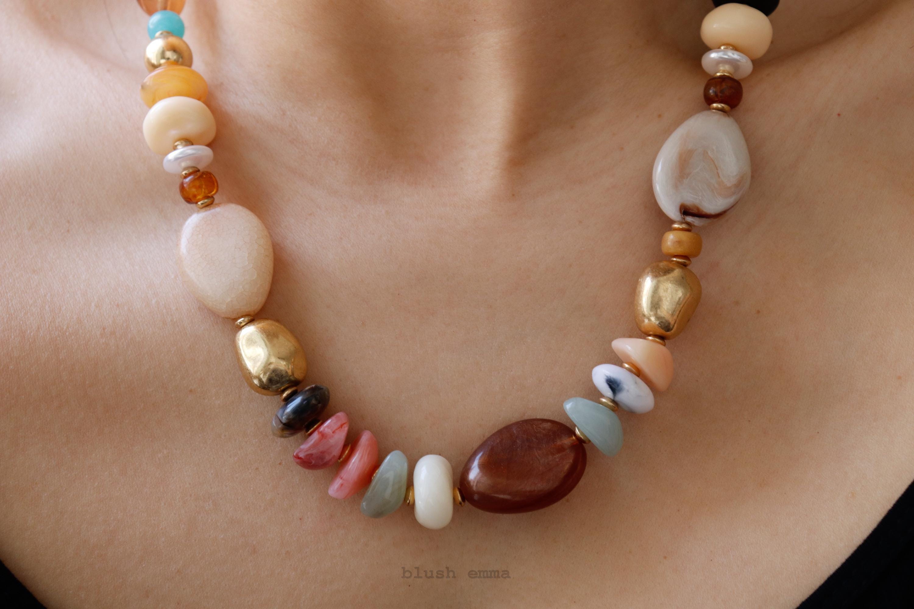 Blushemma Chunky, Mixed Color with Cream Point Beaded Necklace