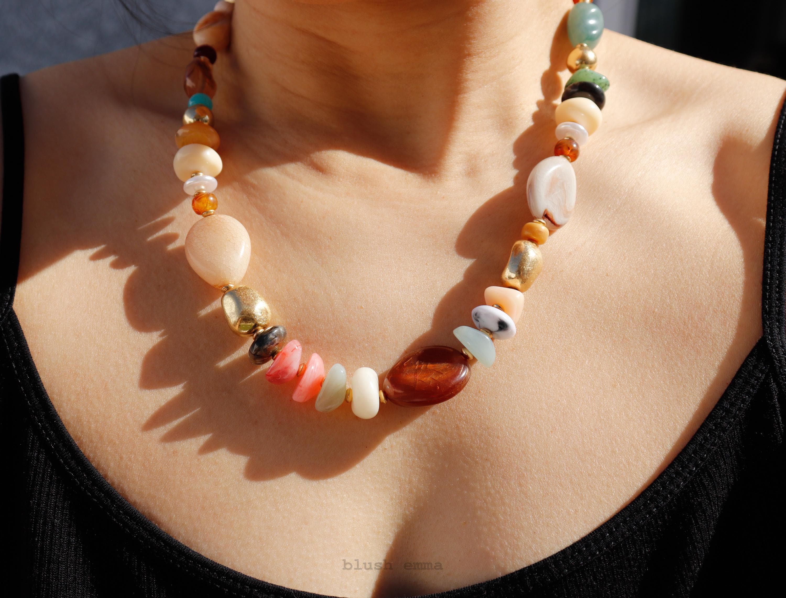Blushemma Chunky, Mixed Color with Cream Point Beaded Necklace
