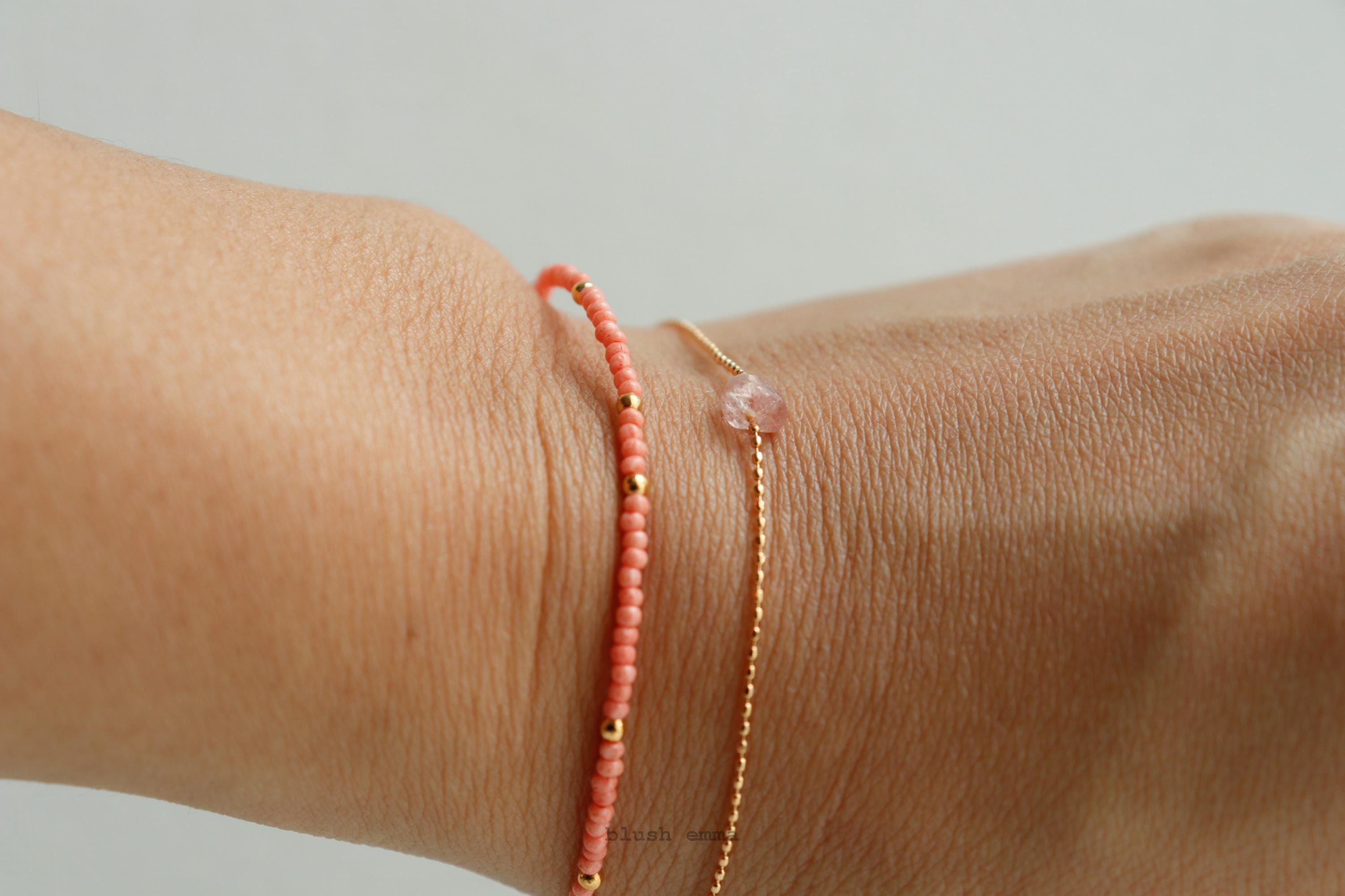 Gem Point Tiny Coral Beaded Bracelet